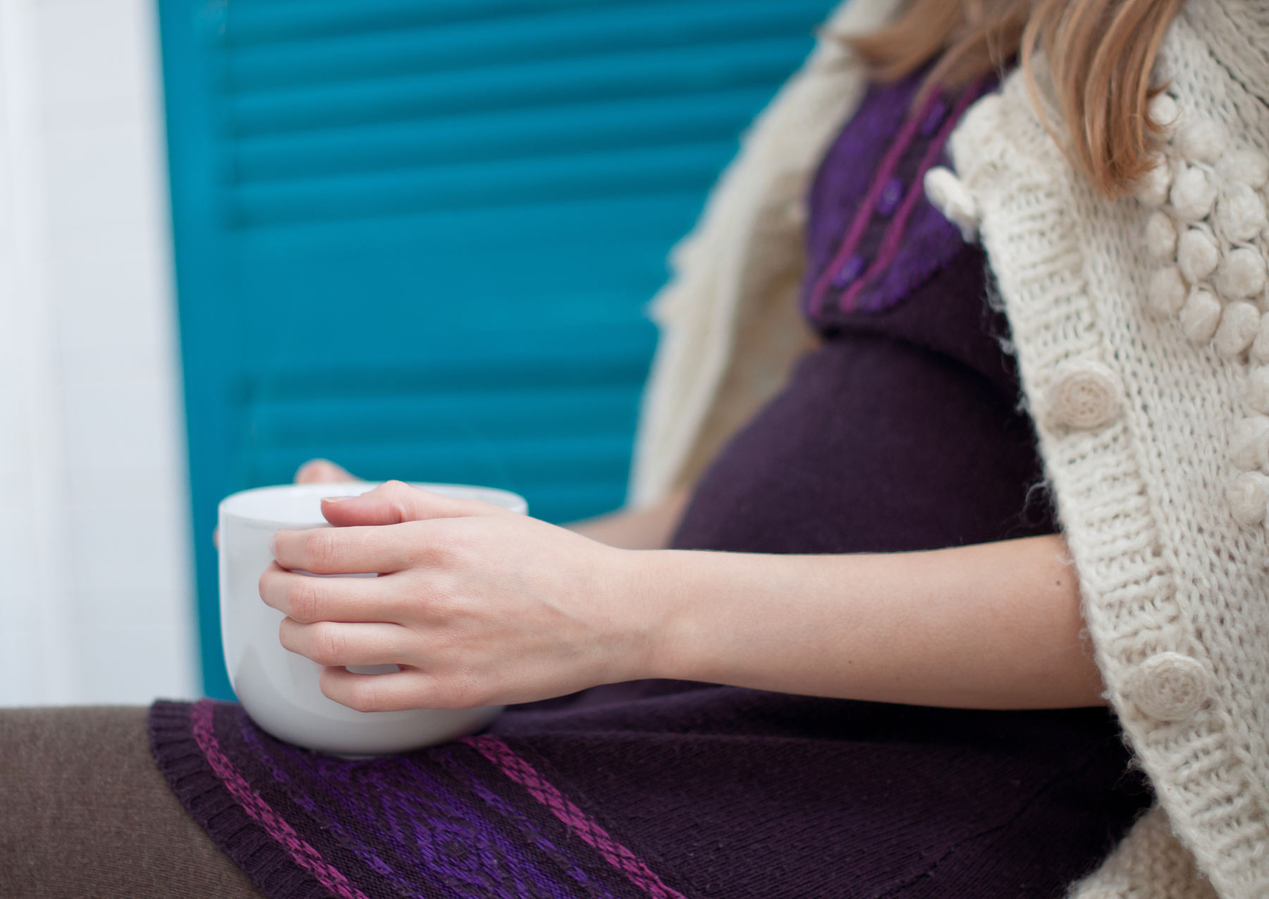 pregnant woman with tea