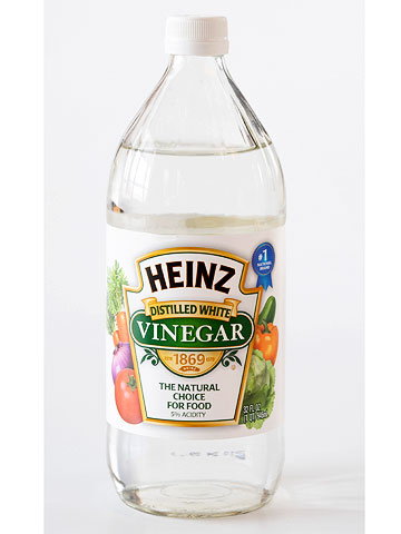 distilled white vinegar